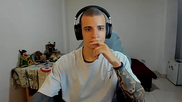 Snapshot of Balo_lovers chatting on 11, 3, 2025 Balo lovers online show from 11, 3, 2025