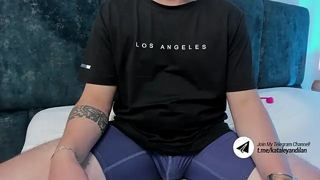 Snapshot of kataleyandliam chatting on 14, 3, 2025 kataleyandliam online show from 14, 3, 2025