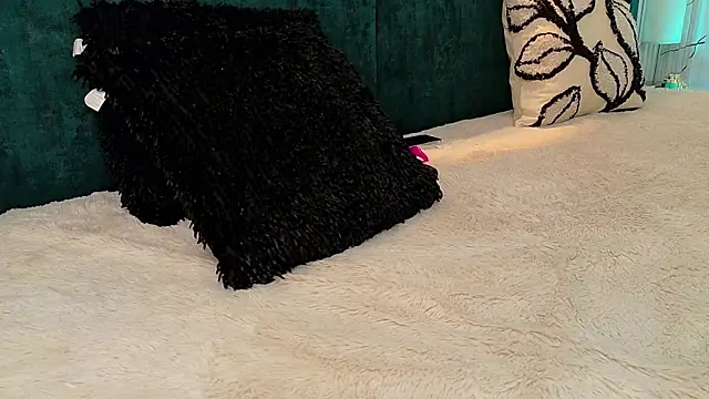 Snapshot of kataleyandliam chatting on 17, 10, 2025 kataleyandliam online show from 17, 10, 2025