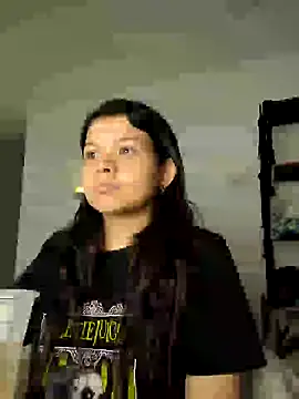 Snapshot of azumiichan chatting on 5, 12, 2024 azumiichan online show from 5, 12, 2024