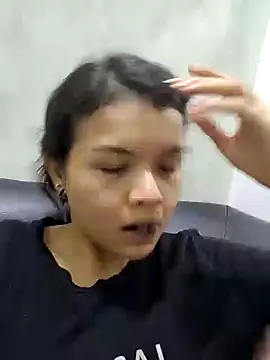 Snapshot of azumiichan chatting on 7, 12, 2024 azumiichan online show from 7, 12, 2024