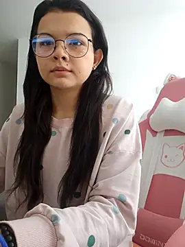 Snapshot of azumiichan chatting on 25, 9, 2025 azumiichan online show from 25, 9, 2025