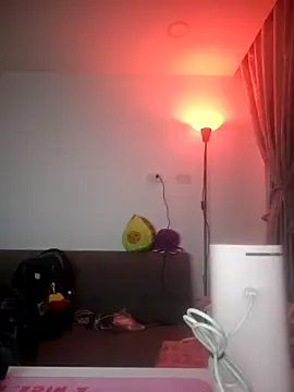 azumiichan online show from 16, 12, 2025