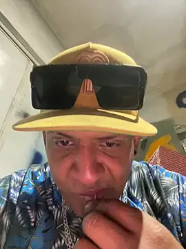 bisexpitudo online show from 17, 3, 2026