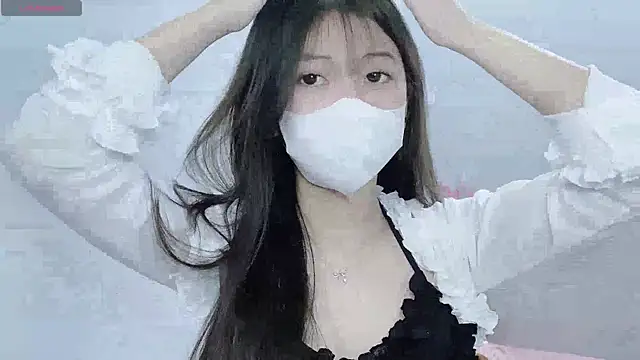 tanhxiu online show from 3, 12, 2024