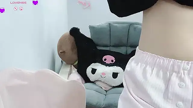 tanhxiu online show from 2, 1, 2025