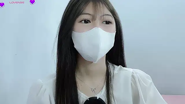 tanhxiu online show from 5, 1, 2025