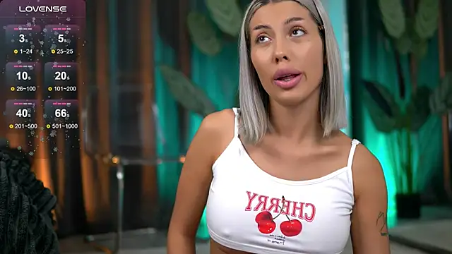 AudreyZanne online show from 16, 9, 2025