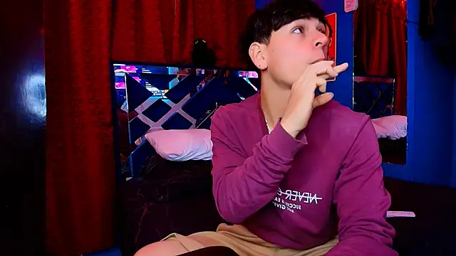 Luke Howland online show from 25, 2, 2026