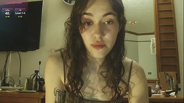 Snapshot of sadetuiningaa chatting on 15, 3, 2025 sadetuiningaa online show from 15, 3, 2025