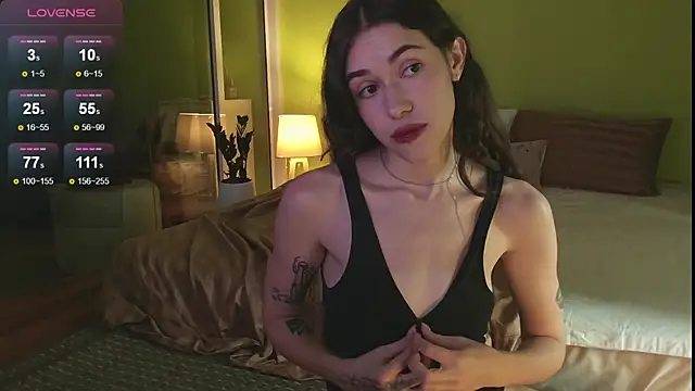 Snapshot of sadetuiningaa chatting on 3, 10, 2025 sadetuiningaa online show from 3, 10, 2025