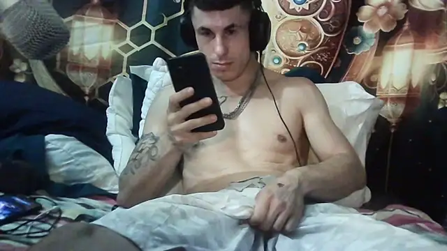 Snapshot of --D-a-D-D-y- chatting on 30, 10, 2025 --D-a-D-D-y- online show from 30, 10, 2025