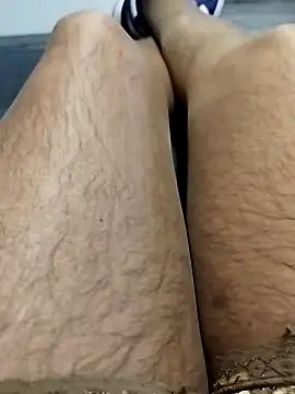 Snapshot of McdyllanXX chatting on 16, 11, 2025 McdyllanXX online show from 16, 11, 2025