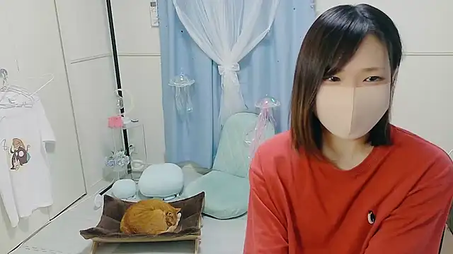 Snapshot of MEI--55 chatting on 3, 10, 2025 MEI--55 online show from 3, 10, 2025
