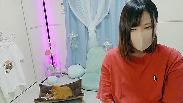 Snapshot of MEI--55 chatting on 10, 10, 2025 MEI--55 online show from 10, 10, 2025