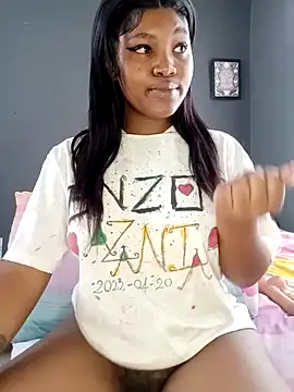 Snapshot of charmainexxx chatting on 18, 12, 2024 charmainexxx online show from 18, 12, 2024