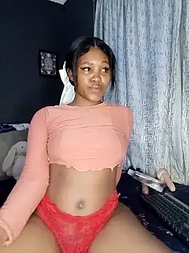 Snapshot of charmainexxx chatting on 30, 12, 2024 charmainexxx online show from 30, 12, 2024