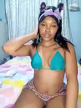 Snapshot of charmainexxx chatting on 8, 2, 2025 charmainexxx online show from 8, 2, 2025