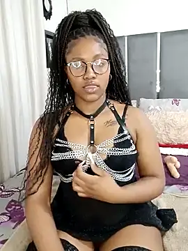 Snapshot of charmainexxx chatting on 26, 9, 2025 charmainexxx online show from 26, 9, 2025