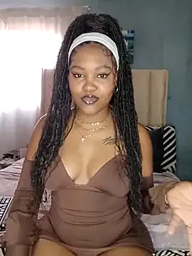 Snapshot of charmainexxx chatting on 11, 10, 2025 charmainexxx online show from 11, 10, 2025