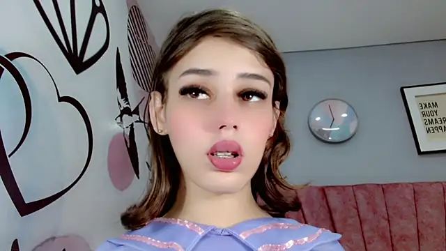 Snapshot of ValeriaAguilar chatting on 21, 1, 2025 ValeriaAguilar online show from 21, 1, 2025