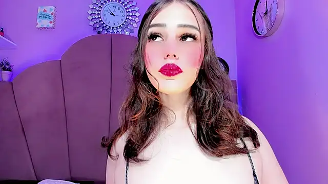 Snapshot of ValeriaAguilar chatting on 10, 10, 2025 ValeriaAguilar online show from 10, 10, 2025