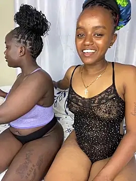 Snapshot of Doublefreaks chatting on 23, 10, 2025 Doublefreaks online show from 23, 10, 2025