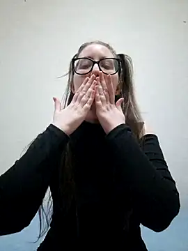 Snapshot of Sarah459 chatting on 10, 11, 2025 Sarah459 online show from 10, 11, 2025