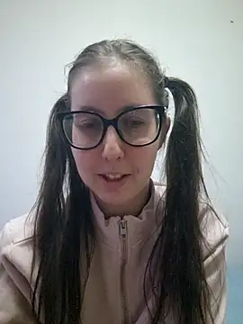 Snapshot of Sarah459 chatting on 14, 11, 2025 Sarah459 online show from 14, 11, 2025