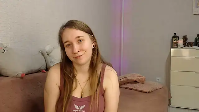 lovely hayley online show from 17, 12, 2024