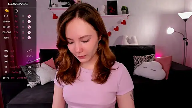 LanaBlu  online show from 25, 9, 2025