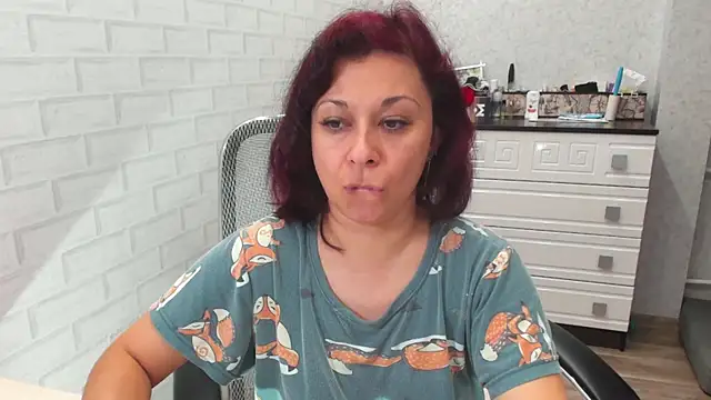 TeasyLana online show from 17, 11, 2025