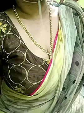 Snapshot of Aishu-tamil09 chatting on 22, 12, 2024 Aishu-tamil09 online show from 22, 12, 2024