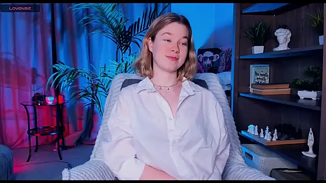 Snapshot of PollyHathor chatting on 21, 3, 2025 PollyHathor online show from 21, 3, 2025