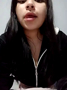 Snapshot of Anne_and_Mia chatting on 27, 12, 2024 Anne and Mia online show from 27, 12, 2024