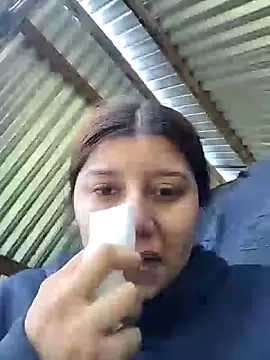 caro sweett online show from 2, 12, 2024