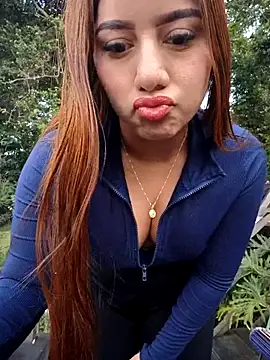 Snapshot of caro_sweett chatting on 3, 3, 2026 caro sweett online show from 3, 3, 2026