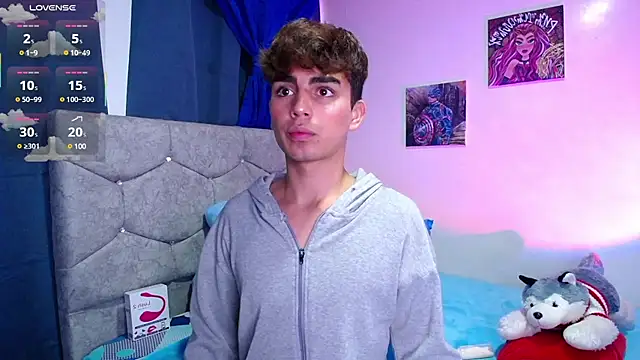 Snapshot of OwenBluee chatting on 20, 3, 2025 OwenBluee online show from 20, 3, 2025