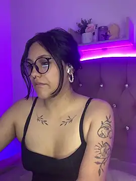 angellique 22 online show from 30, 12, 2024