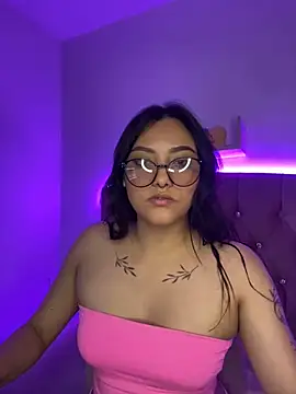 angellique 22 online show from 4, 1, 2025