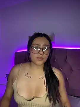 angellique 22 online show from 11, 1, 2025