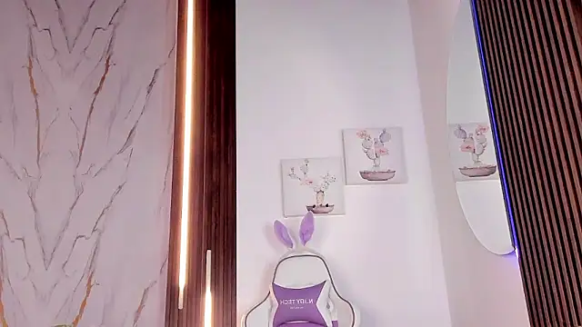 mia six66 online show from 13, 1, 2026