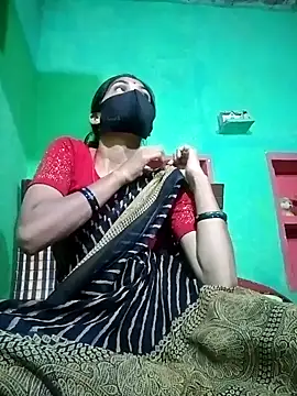 Snapshot of HOTBABITARAJ chatting on 1, 2, 2025 HOTBABITARAJ online show from 1, 2, 2025