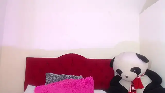 Luluu 08 online show from 20, 2, 2025