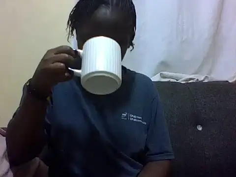 Snapshot of Sweetcecie01 chatting on 11, 2, 2026 Sweetcecie01 online show from 11, 2, 2026