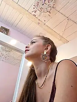 Snapshot of kittybonxx chatting on 23, 1, 2025 kittybonxx online show from 23, 1, 2025