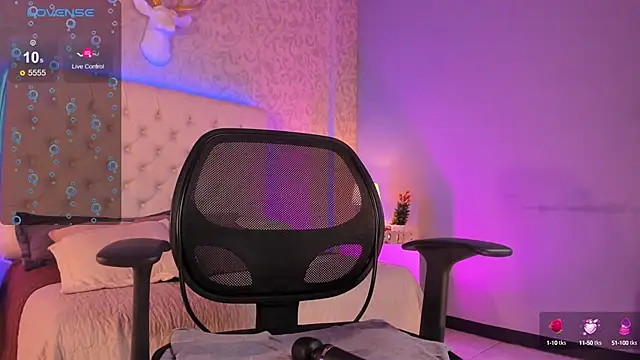 Snapshot of MalejaSanz chatting on 23, 9, 2025 MalejaSanz online show from 23, 9, 2025