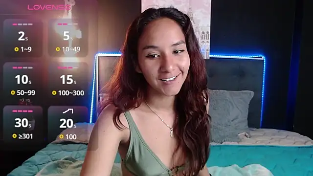 PoisonIvy15  online show from 23, 12, 2024