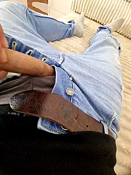 Snapshot of Alexo69byby69 chatting on 16, 12, 2025 Alexo69byby69 online show from 16, 12, 2025