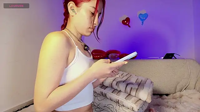 Madeline Dreams online show from 12, 3, 2026